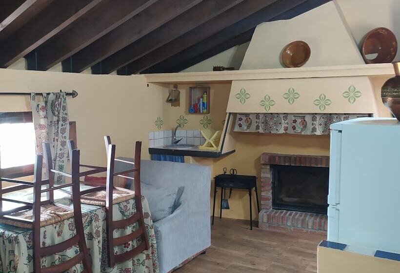 스탠다드 스튜디오, Cortijo Molino Los Justos