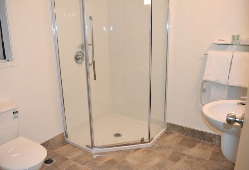 豪华工作室, Bk S Pioneer Motel