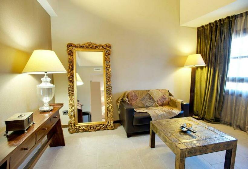 스위트, Palacio Del Obispo