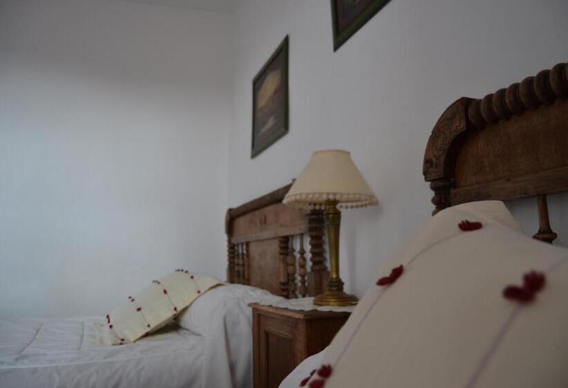 Номер Стандарт, Amanecer En Campos