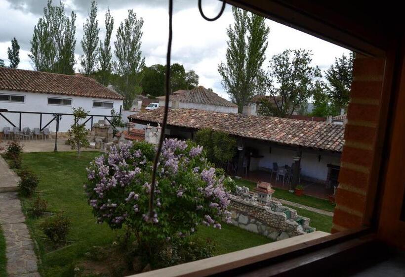 Апартаменты 1 Спальня, Amanecer En Campos