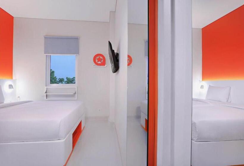 带大床的标准间, Starlet Hotel Bsd City