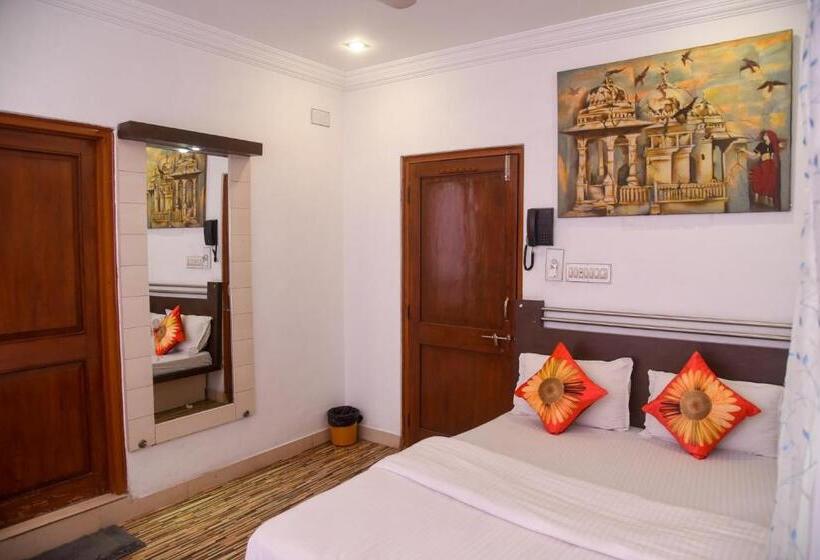 חדר סטנדרט עם מיטת קינג, Sajjan Villa