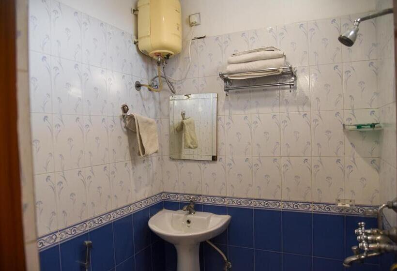 חדר סטנדרט עם מיטת קינג, Sajjan Villa