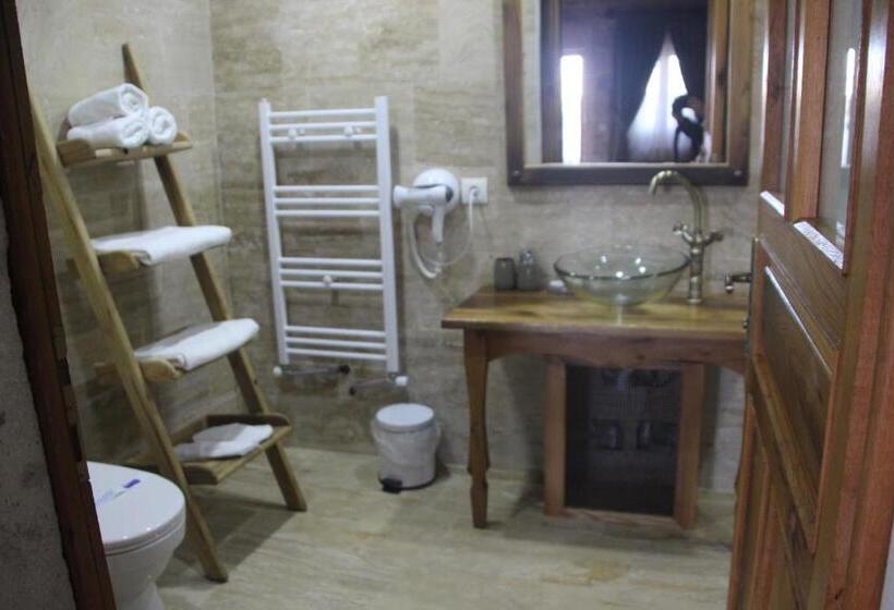 디럭스 룸, Vigneron Cave