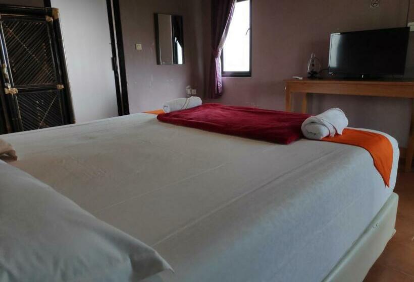 デラックスルーム, Degung Hillside