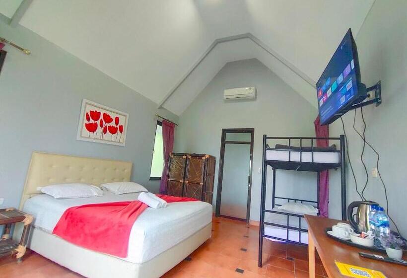 디럭스 룸, Degung Hillside