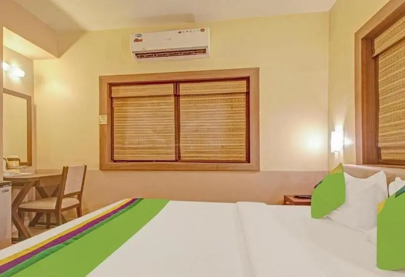 デラックスルーム, Golden Landmark Green Valley Beach Resort