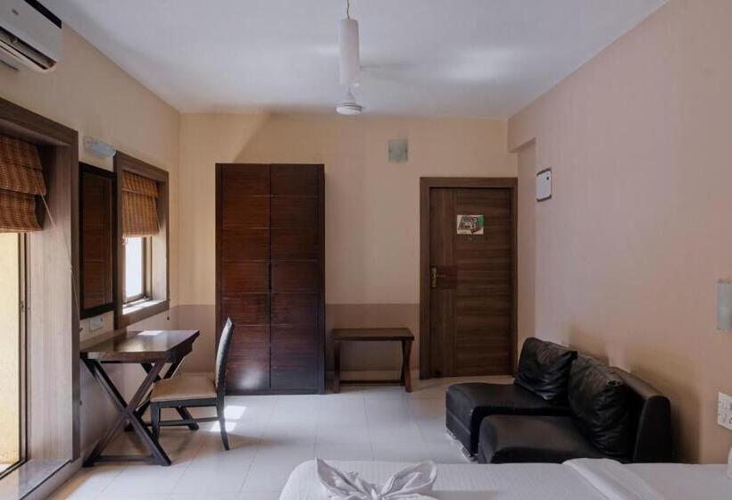 スーペリアールーム, Golden Landmark Green Valley Beach Resort