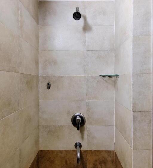 スーペリアールーム, Golden Landmark Green Valley Beach Resort