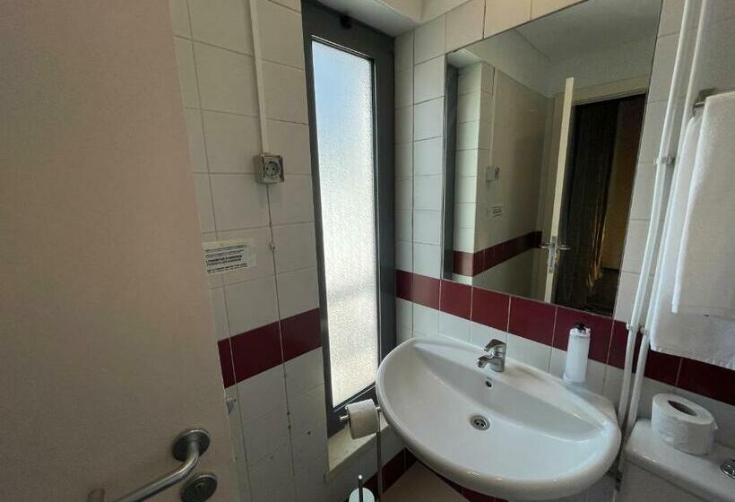 Camera Standard, Hi Parque Das Nações – Pousada De Juventude