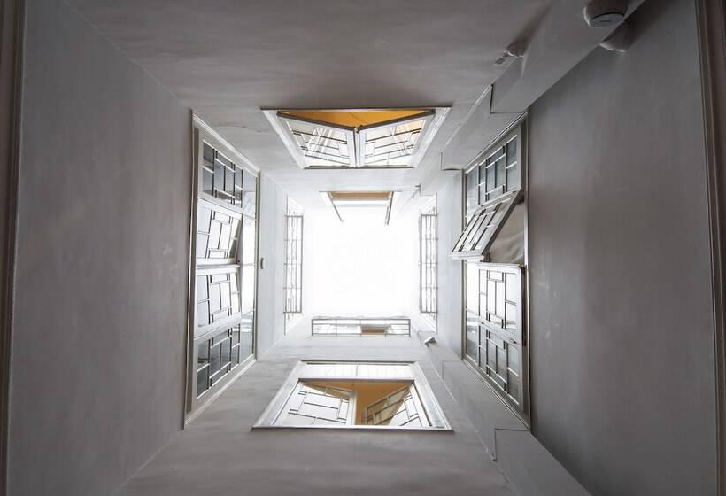 اتاق استاندارد, Safestay Lisbon Bairro Alto