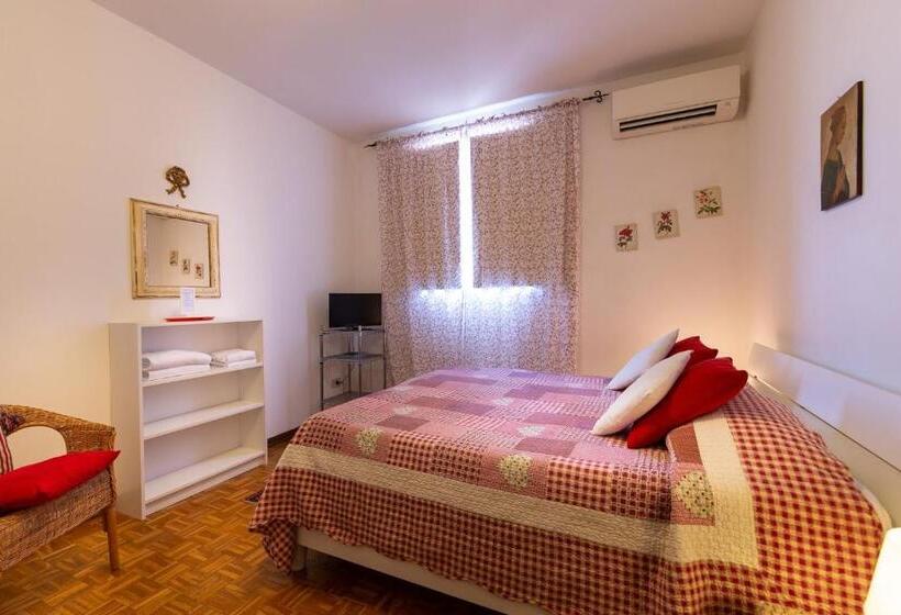 اتاق استاندارد, B&b Dei Cavalieri