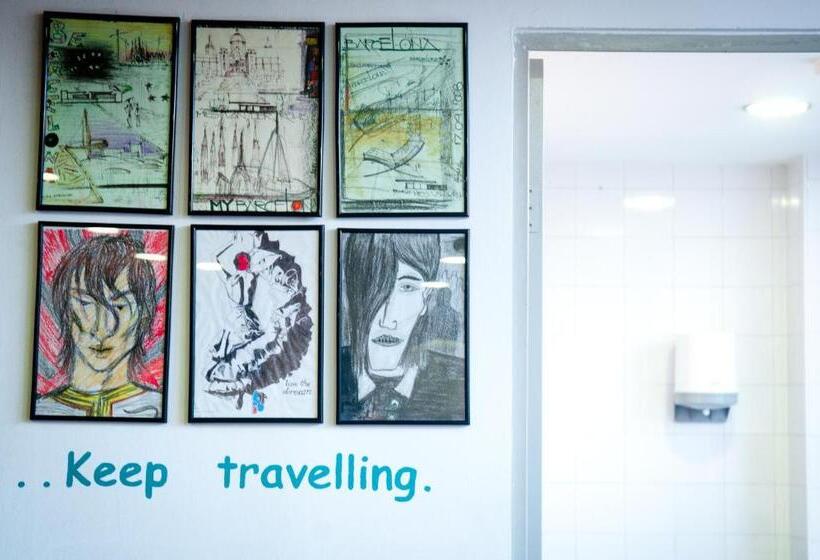 Номер Стандарт, Be Dream Hostel