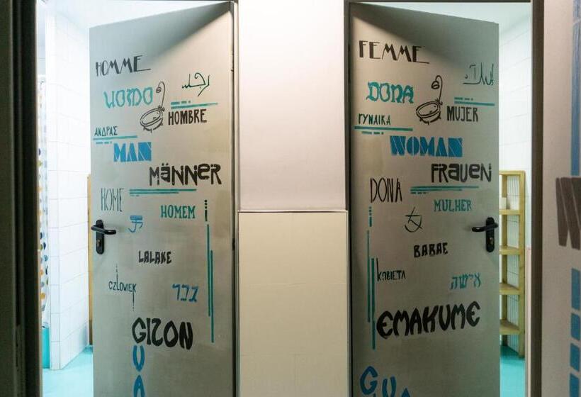 Кровать в Общей Комнате, Be Dream Hostel