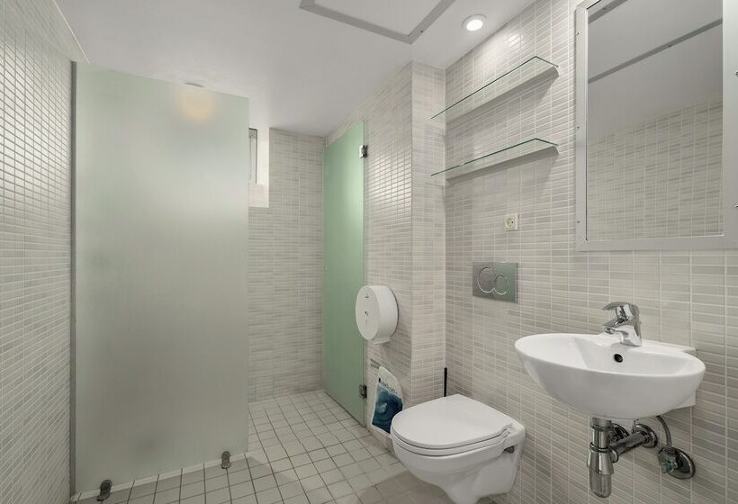 ルームシェアのワンベッド, Danhostel Copenhagen City & Apartments