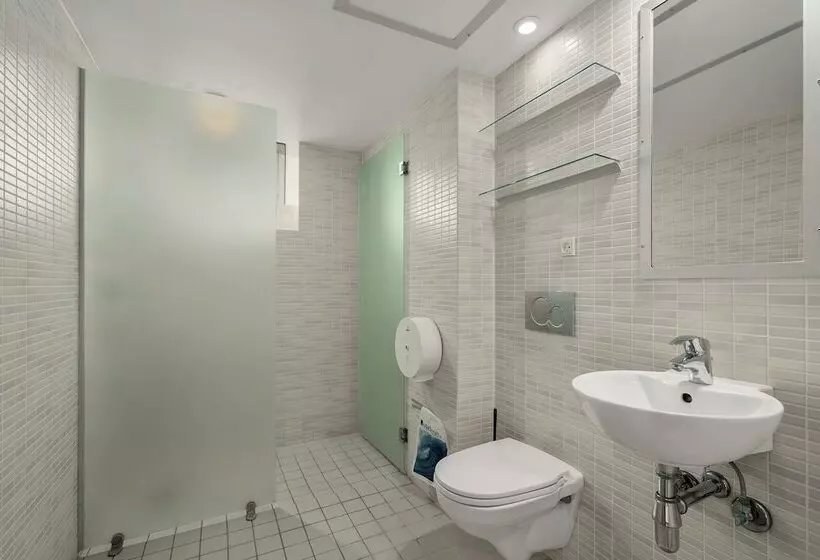 ルームシェアのワンベッド, Danhostel Copenhagen City & Apartments