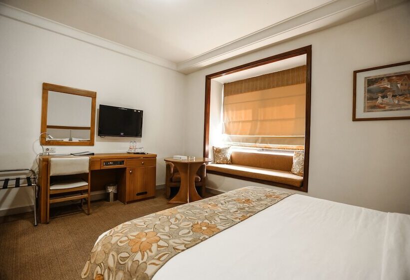 اتاق استاندارد یک نفره, Gardenia Hotel