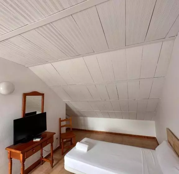 اتاق استاندارد یک تخته با سرویس بهداشتی مشترک, Hostal San Felipe
