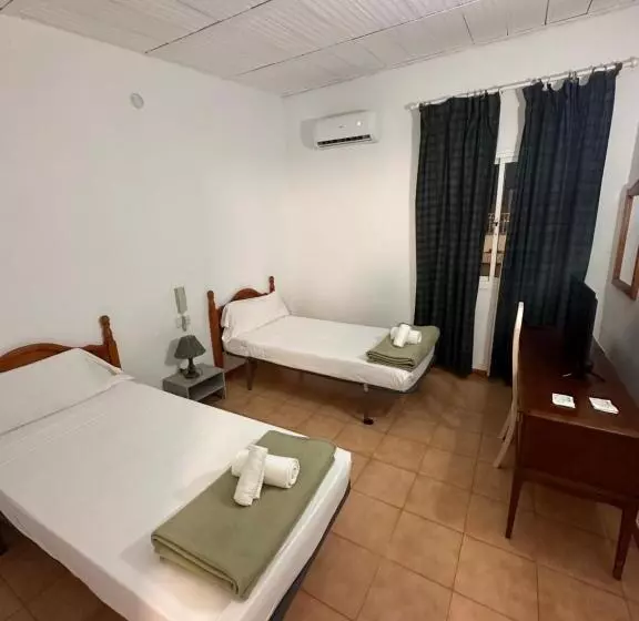 اتاق استاندارد با سرویس بهداشتی مشترک, Hostal San Felipe