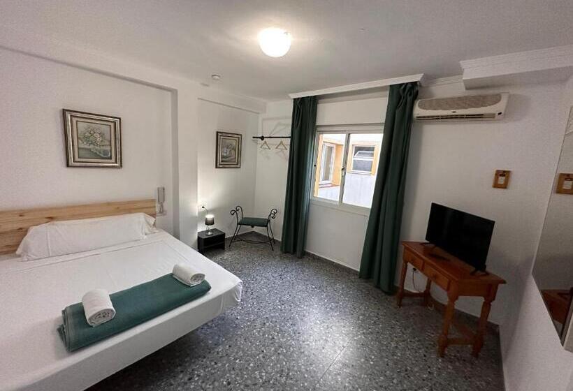 スタンダードルーム, Hostal San Felipe