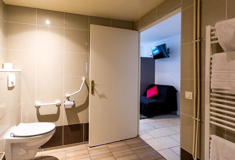 اتاق استاندارد سه نفره, Hôtel De L Europe