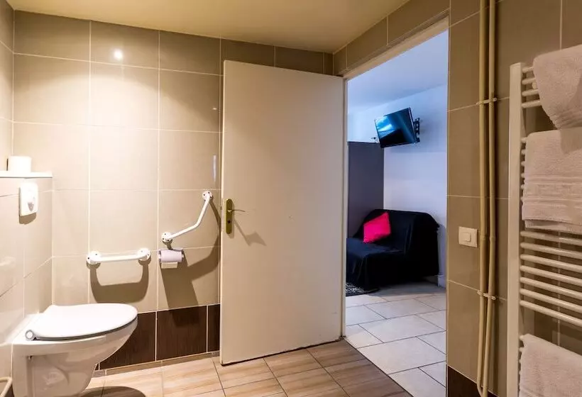 اتاق استاندارد سه نفره, Hôtel De L Europe