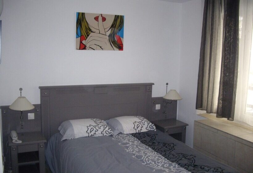 اتاق استاندارد سه نفره, Hôtel De L Europe