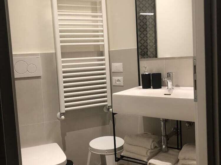 اتاق راحتی سه تخته, Giappone