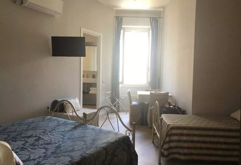 اتاق راحتی سه تخته, Giappone