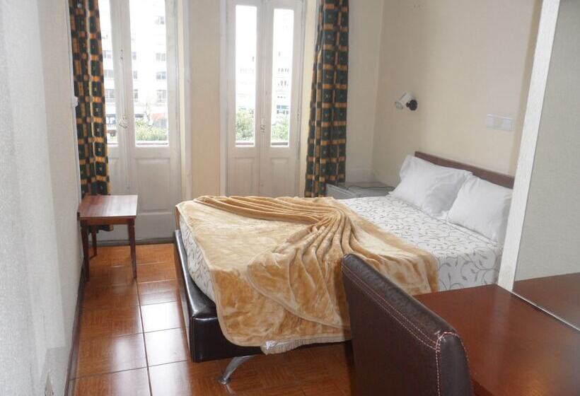 Standard Single Room, Paulista