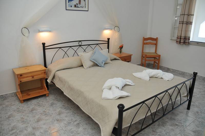 Номер Стандарт, Thiras Dolphin