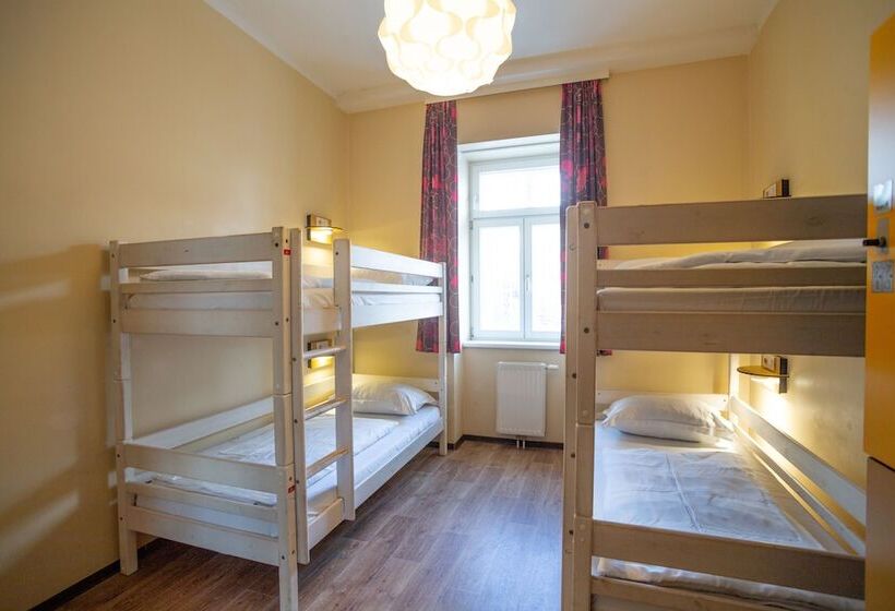 تختخواب در اتاق مشترک, Wombat S City Hostel Vienna Naschmarkt