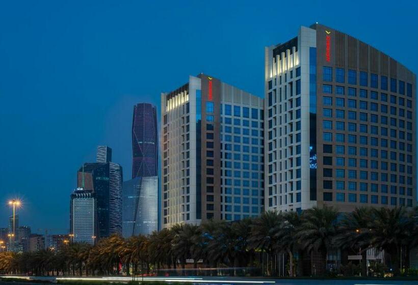 Номер Executive, Movenpick Hotel And Residences Riyadh
