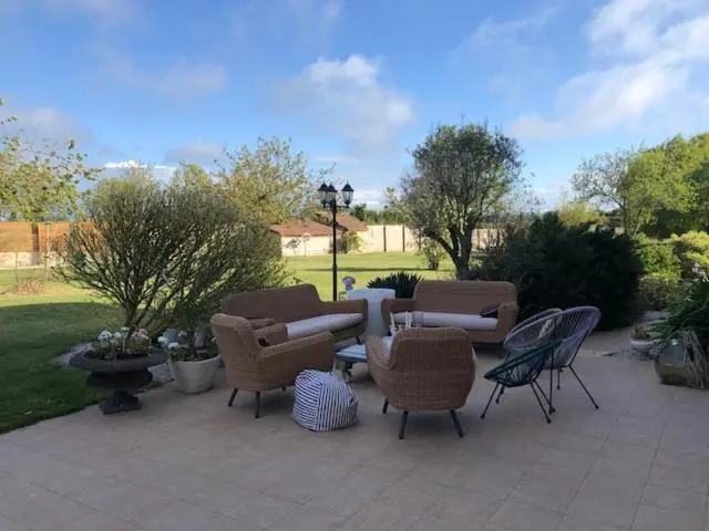 デラックストリプルルーム, Domaine Les Bois Flottes Dans Maison De Charme Au Bord De Mer Et Proche De Cabourg