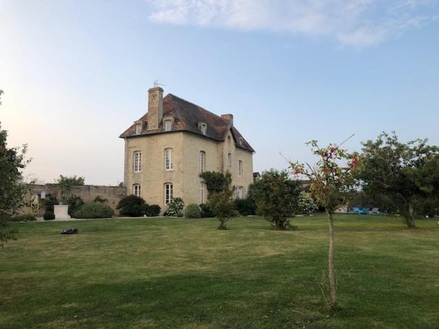 Номер Deluxe, Domaine Les Bois Flottes Dans Maison De Charme Au Bord De Mer Et Proche De Cabourg