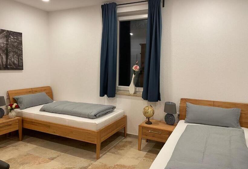 Номер Стандарт, Gasthaus Zum Bären