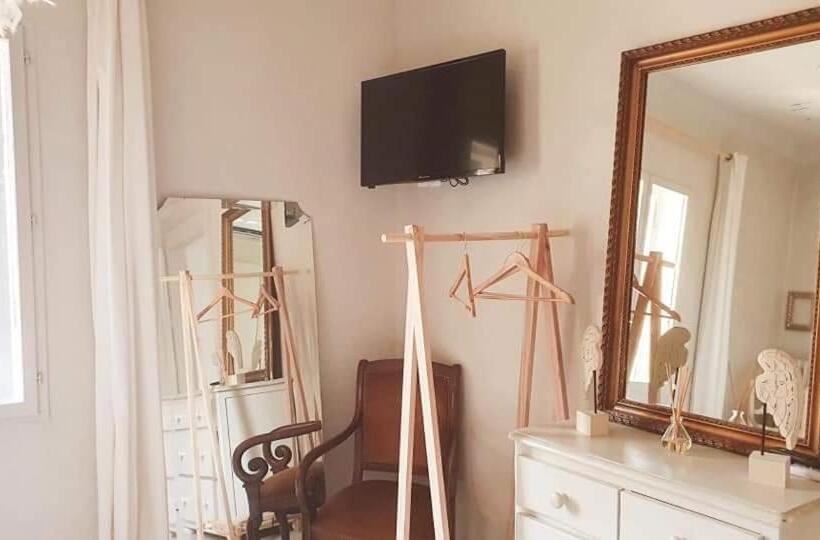 غرفة قياسية مطلّة علي الحديقة, Le 4 Feuilles En Camargue