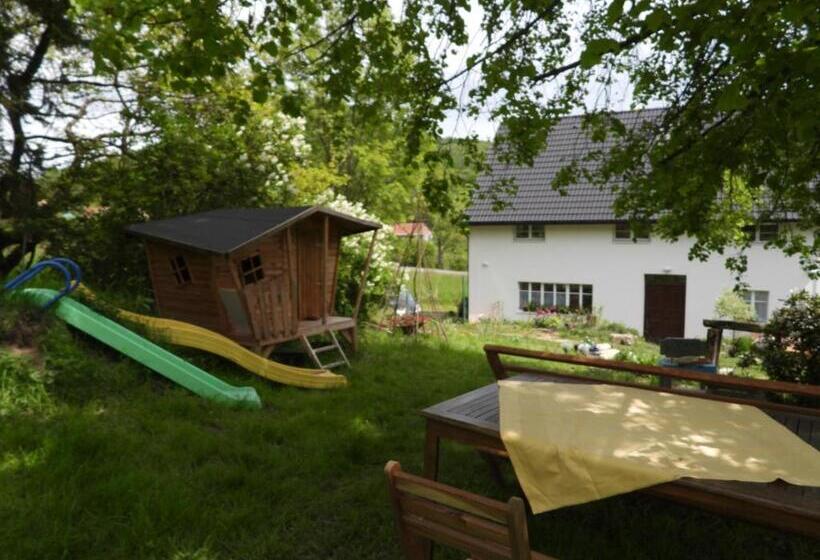 דירת חדר סופריור, Podhanská Roubenka