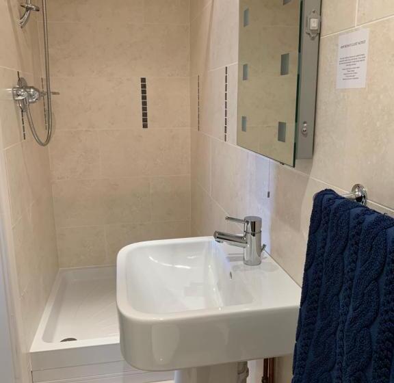 חדר סטנדרט עם מיטת קינג, Craig Y Mor Bed & Breakfast With Sea Views Whitesands St Davids