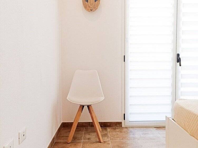 חדר דלוקס, Kolossoi Guest House