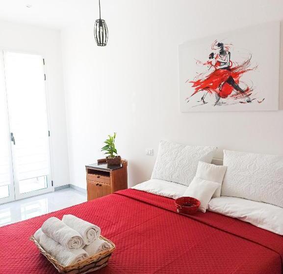 اتاق لوکس, Kolossoi Guest House