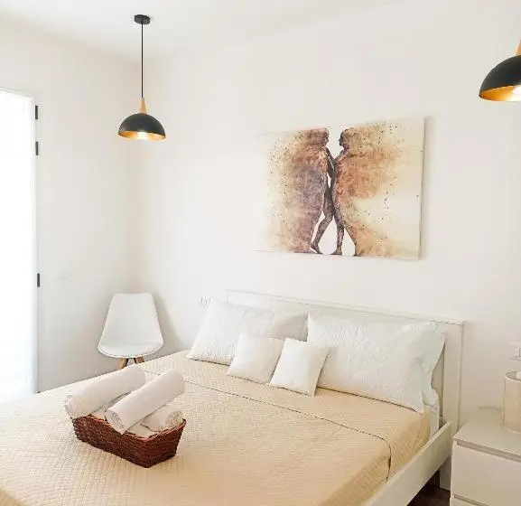 バルコニー付きデラックスルーム, Kolossoi Guest House