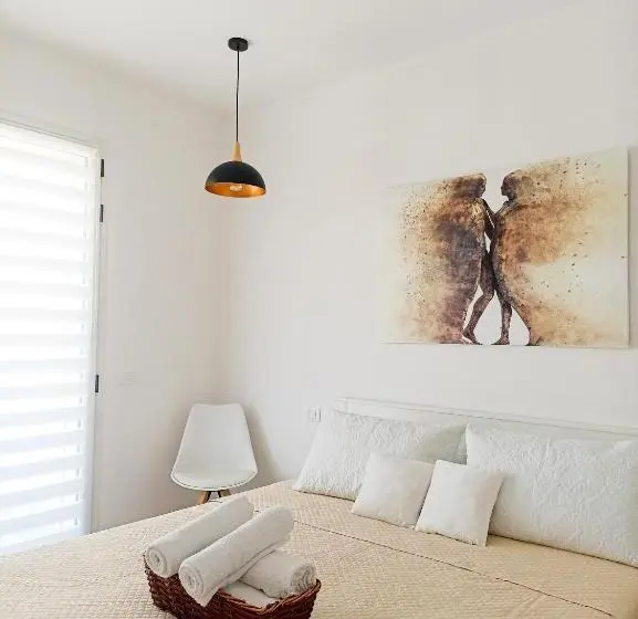 バルコニー付きデラックスルーム, Kolossoi Guest House