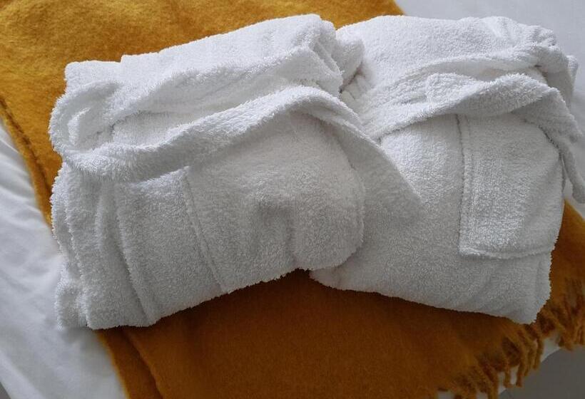 اتاق استاندارد, Petite Anchorage