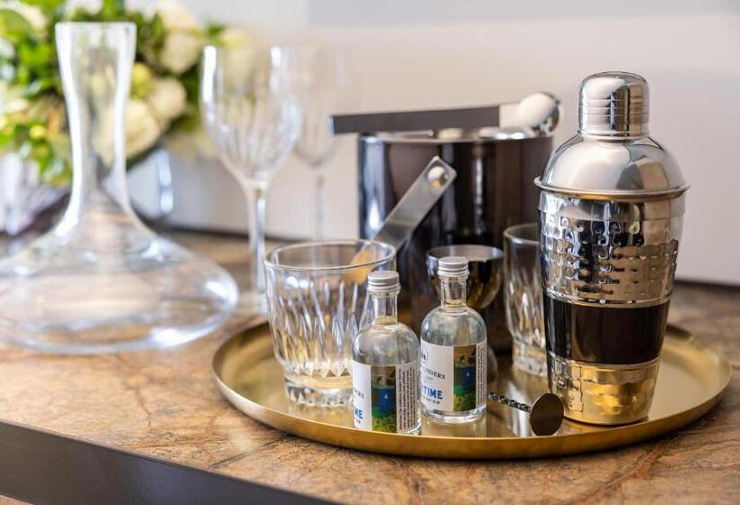 キングサイズベッドのクラシックルーム, Intercontinental Sorrento Mornington Peninsula