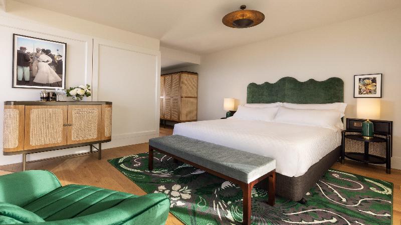 キングサイズベッドのクラシックルーム, Intercontinental Sorrento Mornington Peninsula