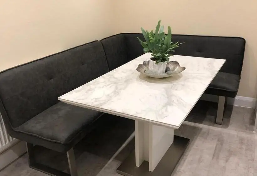 اتاق استاندارد, Cuterooms