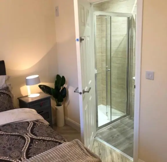 اتاق لوکس, Cuterooms