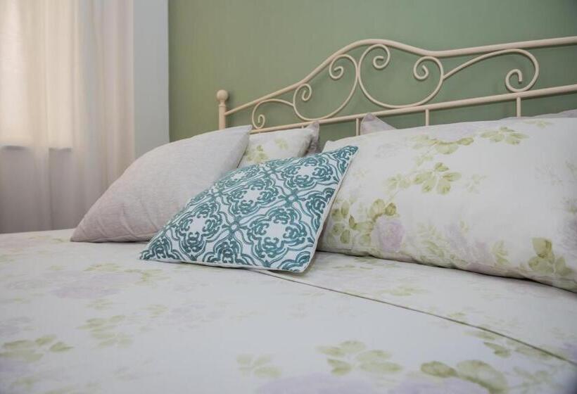 חדר סטנדרט, B&b La Piazzetta